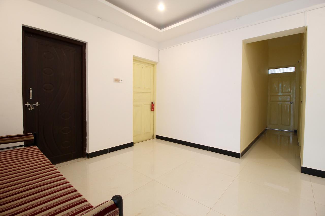 Oyo 10385 Hotel Nirmala Vilas Candolim Zewnętrze zdjęcie
