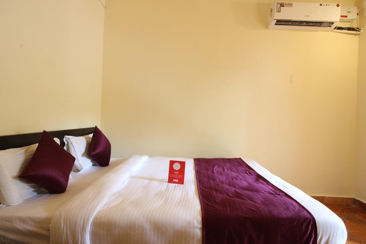 Oyo 10385 Hotel Nirmala Vilas Candolim Zewnętrze zdjęcie