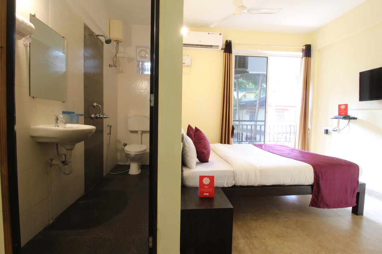 Oyo 10385 Hotel Nirmala Vilas Candolim Zewnętrze zdjęcie